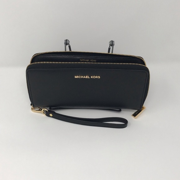 Michael Kors Handbags - Michael Kors Wallet